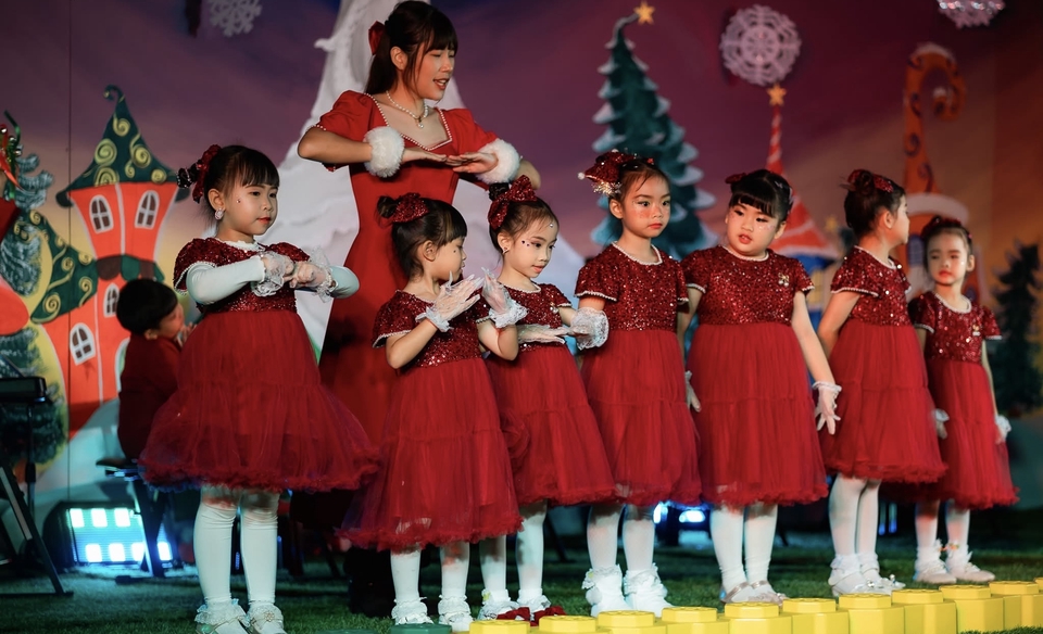 Singing class 12